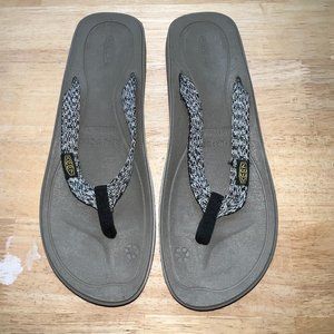 Keen Womens Sz 8 Black White Multi Recycled Harvest Slide Flip Flops Sandals